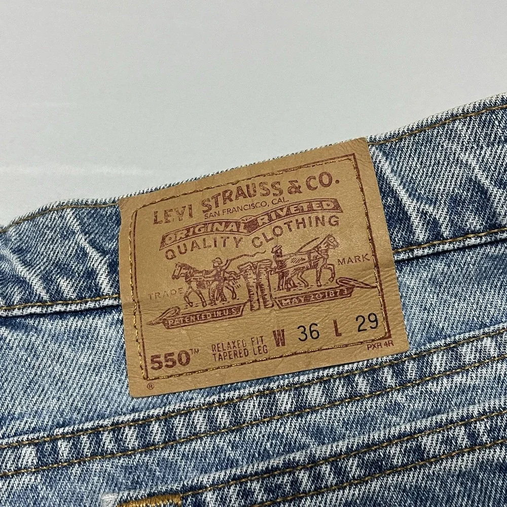 Vintage 90s Levi 550 Relaxed Tapered Size 36x29 Fits (34x29) Jeans USA Made